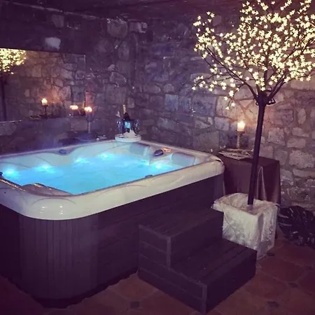 Spa Bord De Meuse